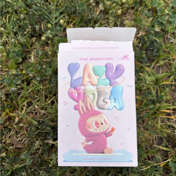 Pop Mart THE MONSTERS Labubu Lazy Yoga Series Sweating Figure - Picture 2 of 7